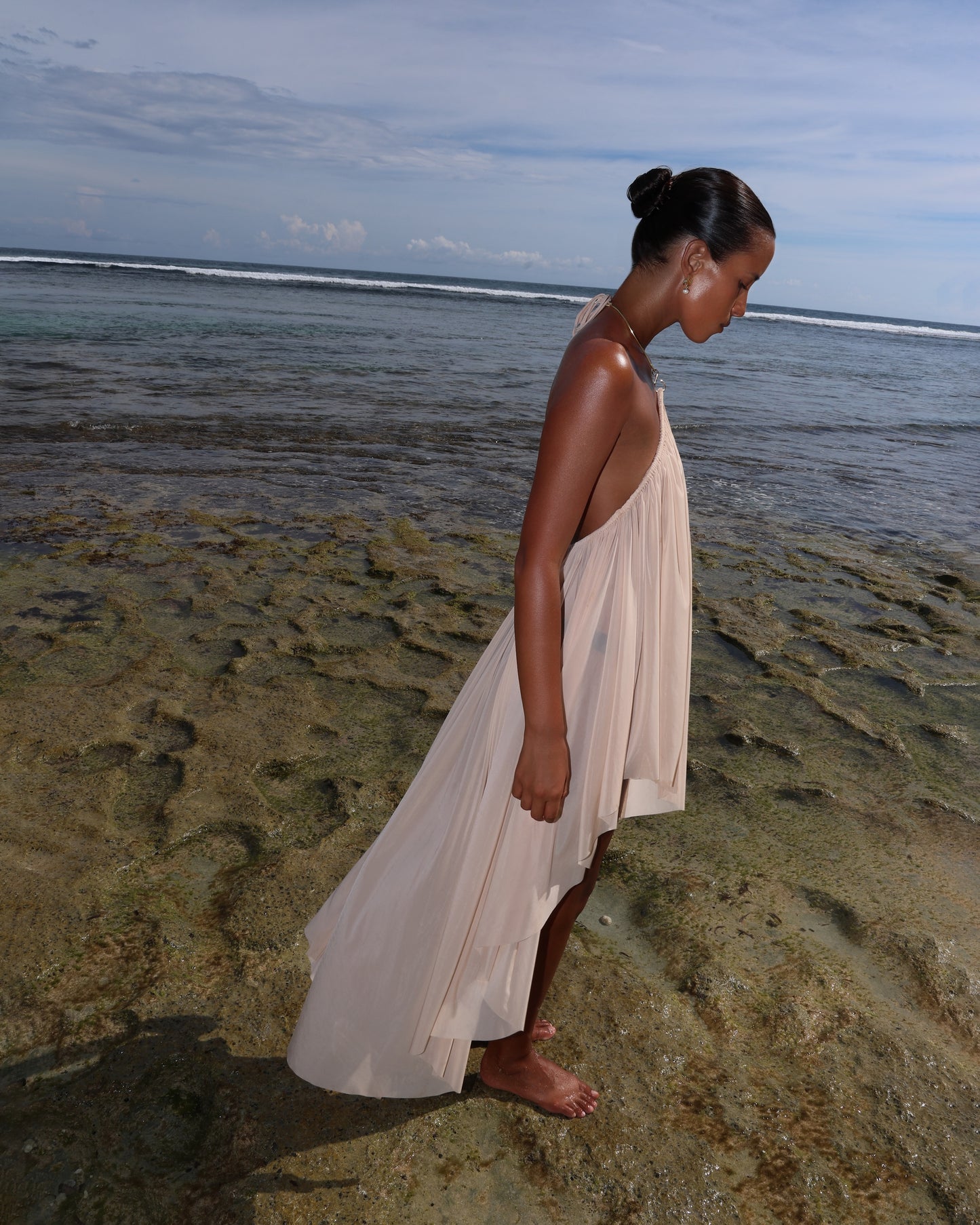 JERSEY ASYMMETRICAL DRESS WITH CHOKER HOOK BEIGE