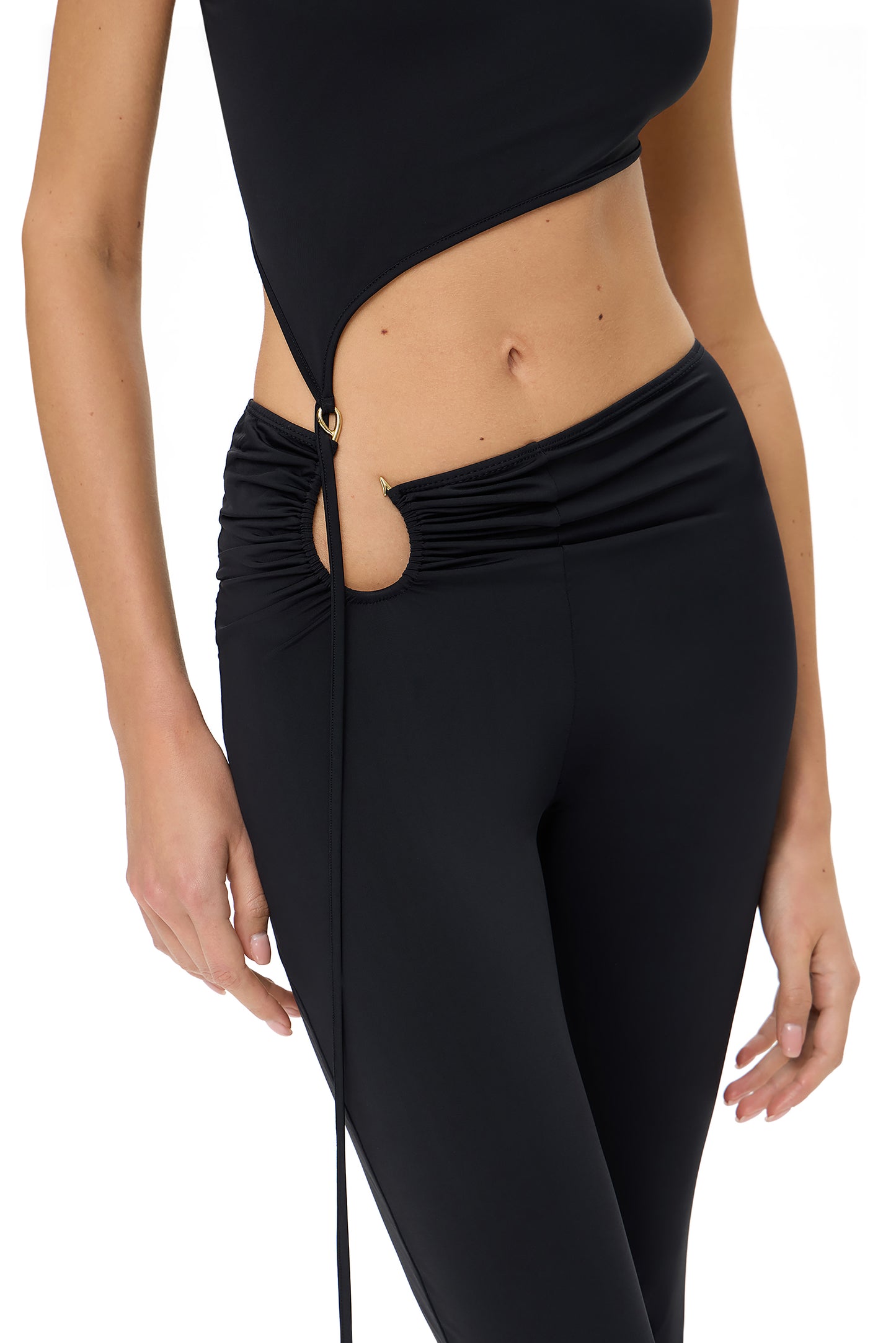 LYCRA SUIT ASYMMETRICAL TOP WITH BIG METAL HOOK DECOR AND HIGH WAIST TROUSERS BLACK