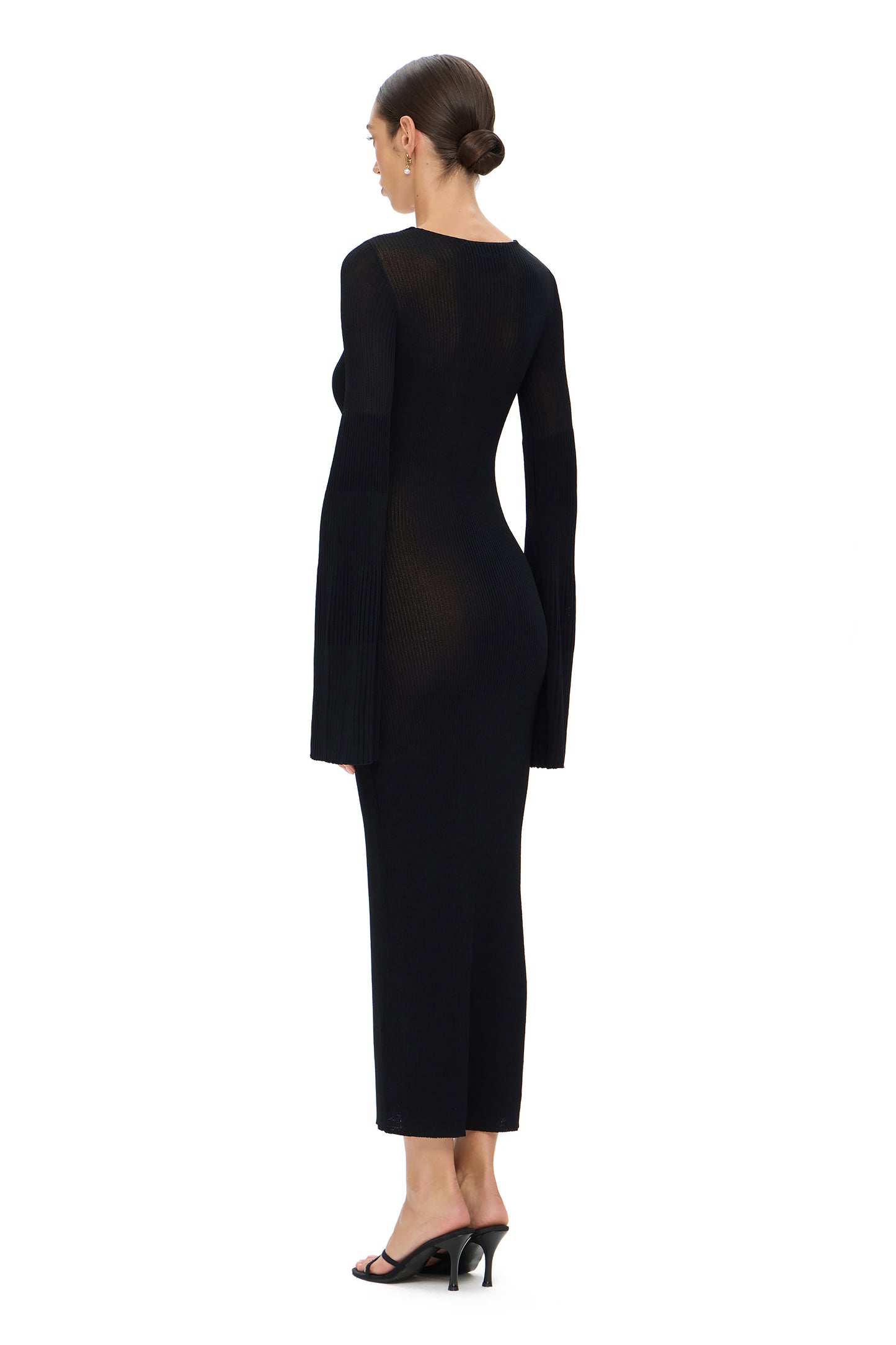 KNITTED MIDI DRESS WITH WIDE PLEATED LONG SLEEVES BLACK