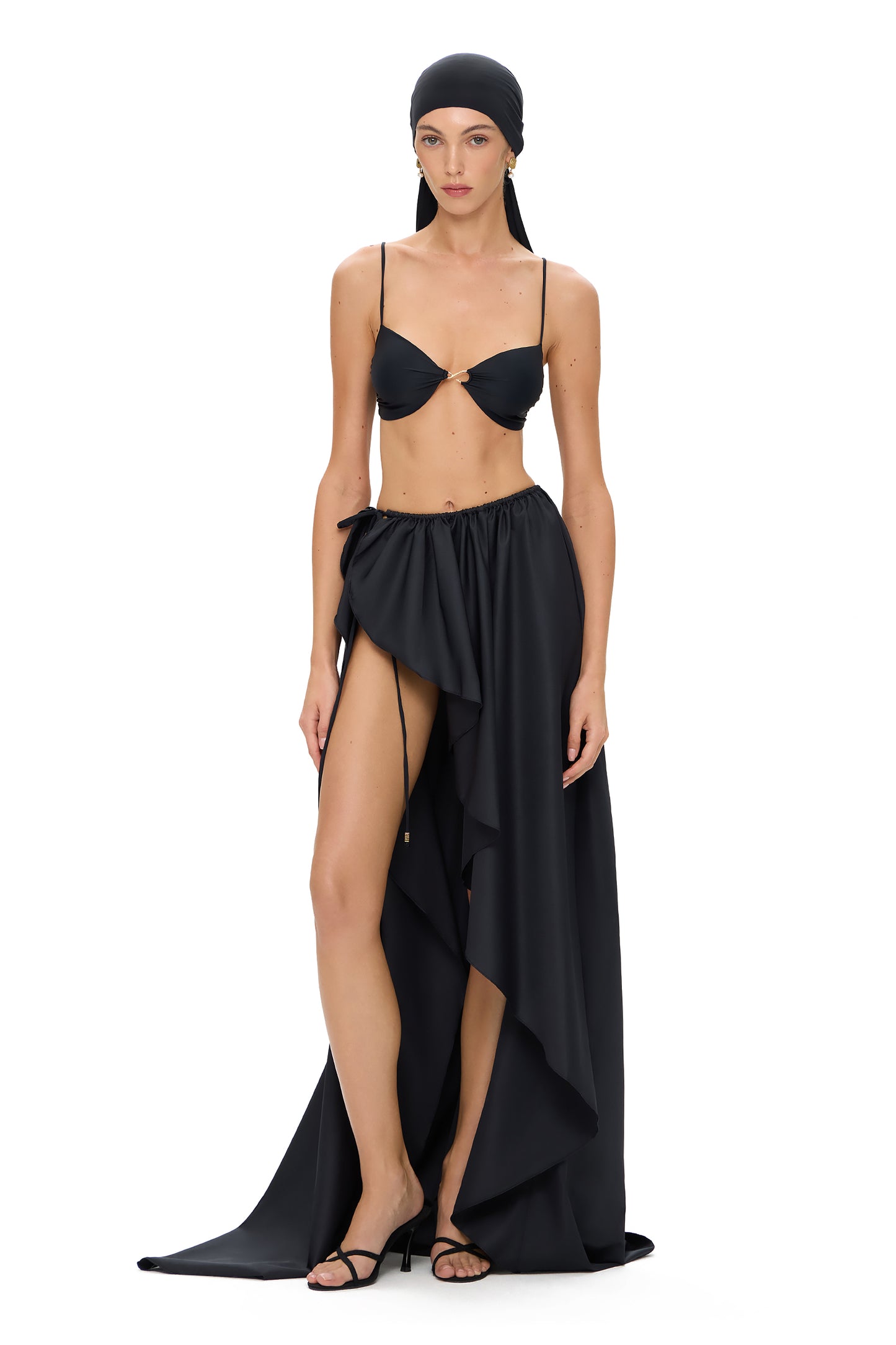 SUIT LYCRA TOP WITH SMALL METAL HOOK DECOR AND GATHERING SKIRT BLACK