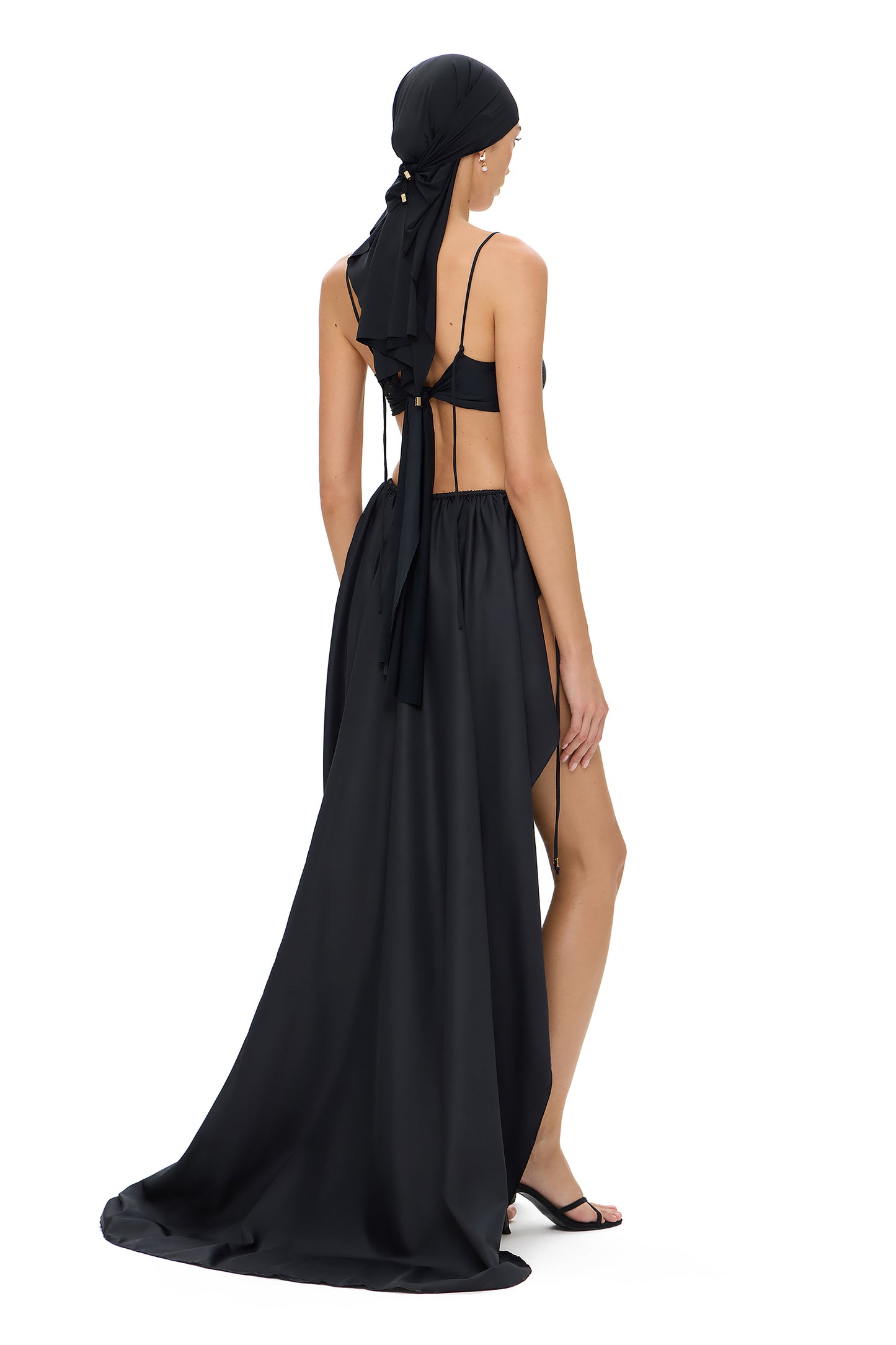 SUIT LYCRA TOP WITH SMALL METAL HOOK DECOR AND GATHERING SKIRT BLACK