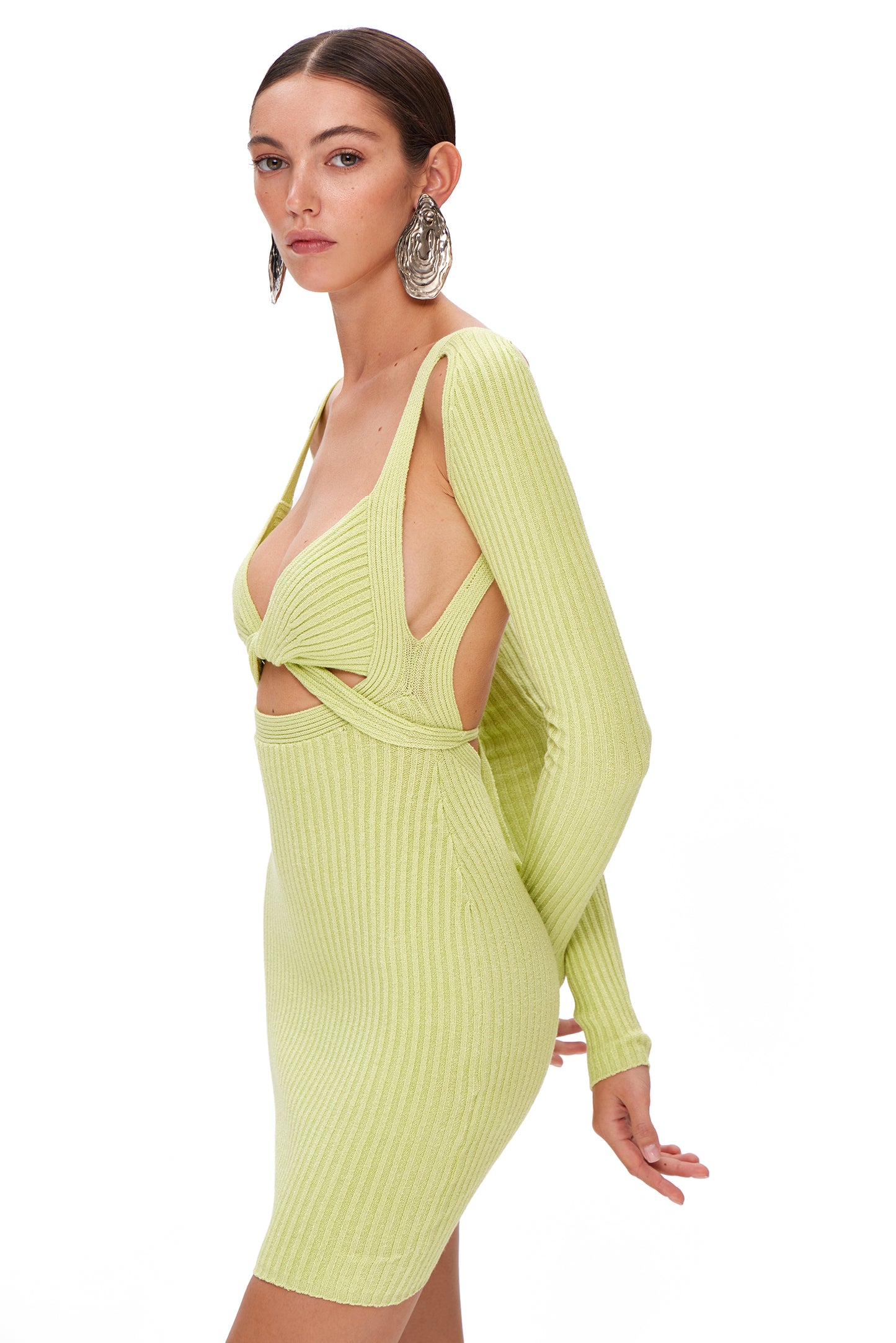 KNITTED MINI DRESS WITH TIE TOP AND LONG SLEEVES