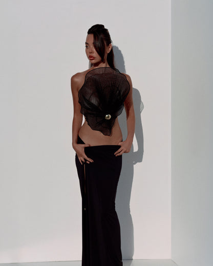 SET COUTURE MESH TOP WITH BASE METAL PEARL-BUTTON AND HIGH SLIT MAXI SKIRT BLACK