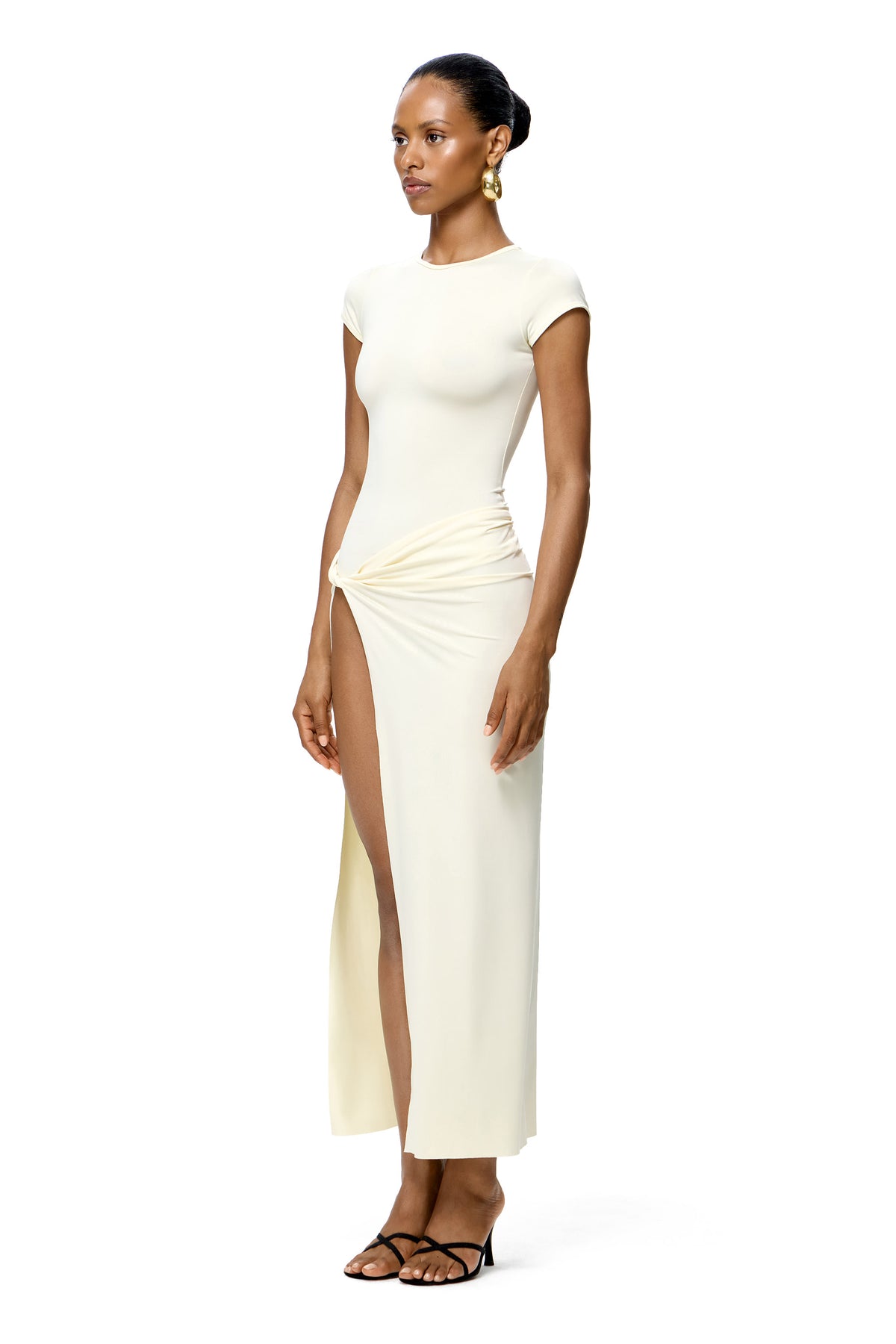 SET SHORT SLEEVE TOP AND HIGH SLIT MIDI SKIRT COLOR BANANA FLESH