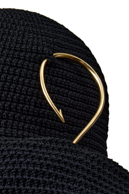 KNITTED HANDMADE BIG HAT WITH BIG METAL HOOK DECOR COLOR BLACK