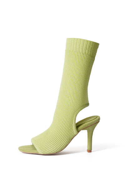 KNITTED SOCKS WITH HEEL LIME